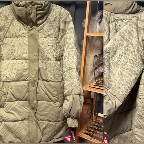 #111. NWT Free People Heading for the Hills Embroidered Puffer Jacket in Olive - Picture 2 of 7